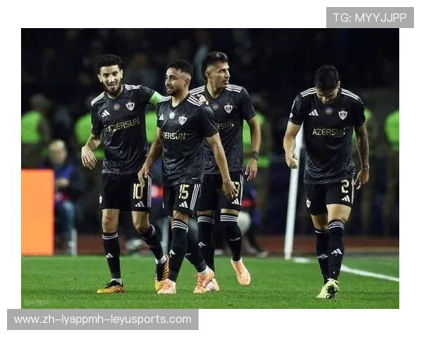 哪一赛季欧冠和欧联四强均无英超球队入选？